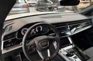 Audi Q8 S-Line