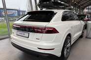 Audi Q8 S-Line