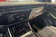 Audi Q8 S-Line