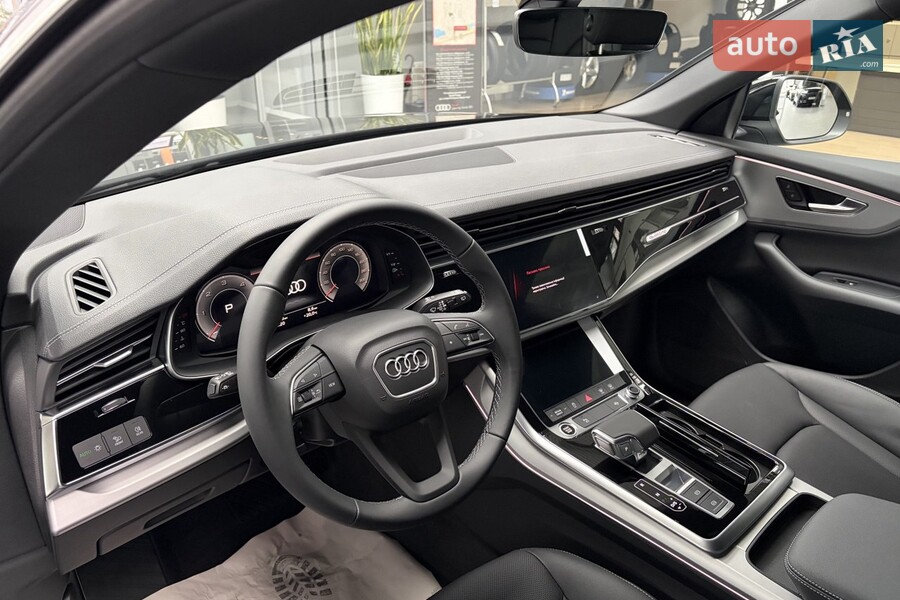 Audi Q8 - фото 7