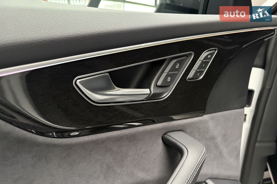 Audi Q8 - фото 8