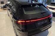 Audi Q8 S-Line