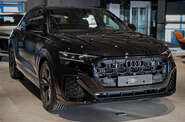 Audi Q8 S-Line