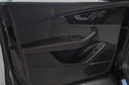 Audi Q8 S-Line