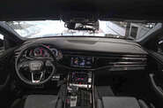 Audi Q8 S-Line