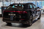 Audi Q8 S-Line