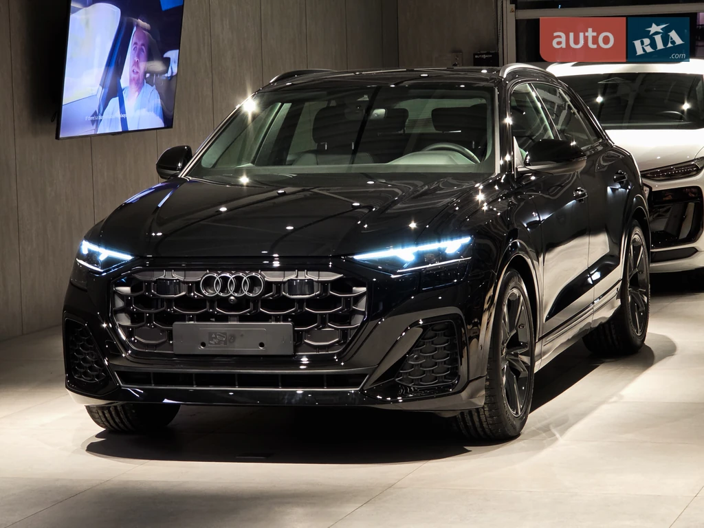 Audi Q8 S-Line