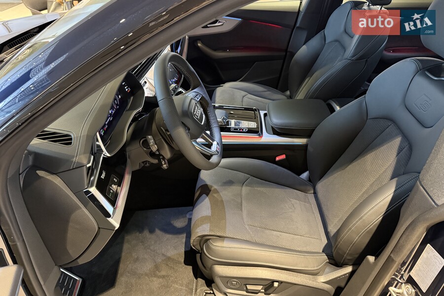 Audi Q8 - фото 28
