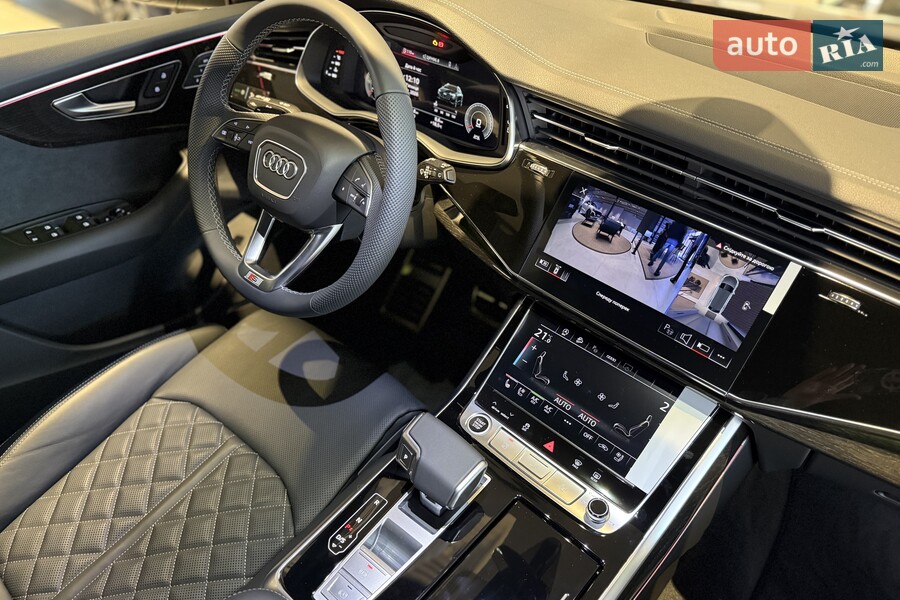 Audi Q8 - фото 12