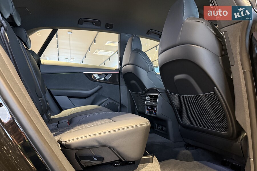 Audi Q8 - фото 13
