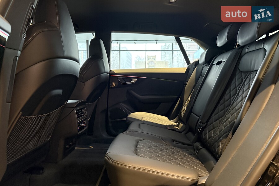 Audi Q8 - фото 22