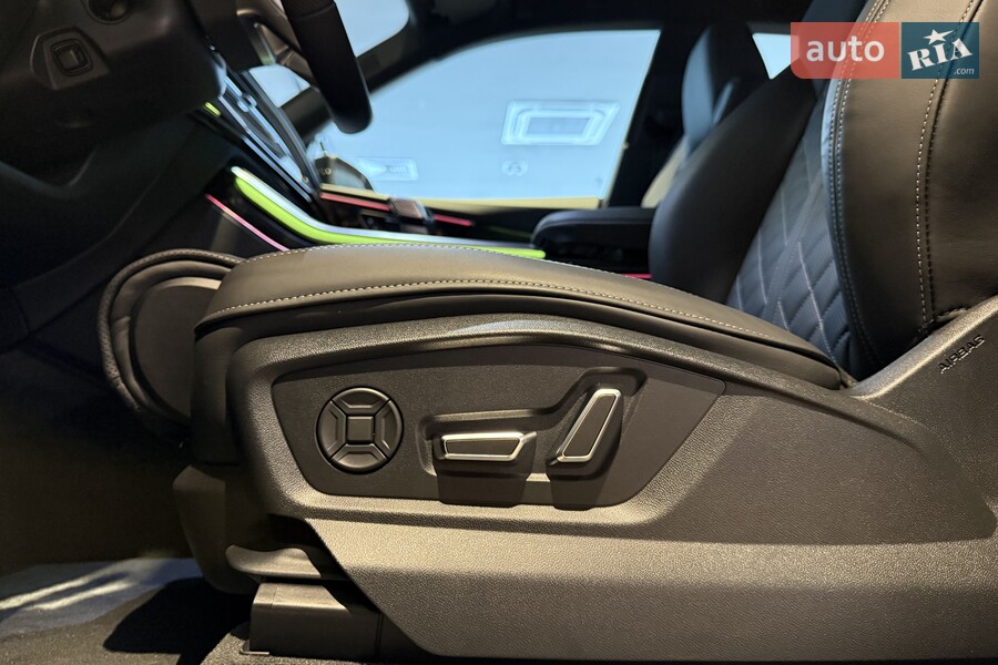Audi Q8 - фото 28