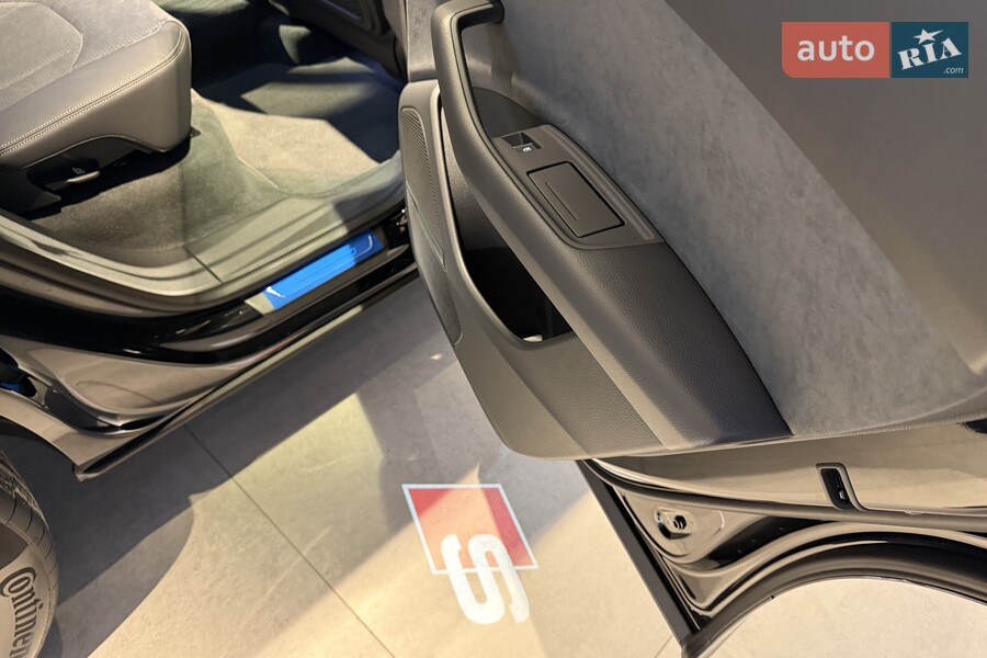 Audi Q8 - фото 20