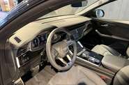 Audi Q8 - фото 22