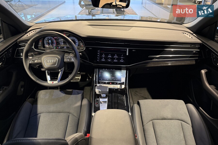 Audi Q8 - фото 30