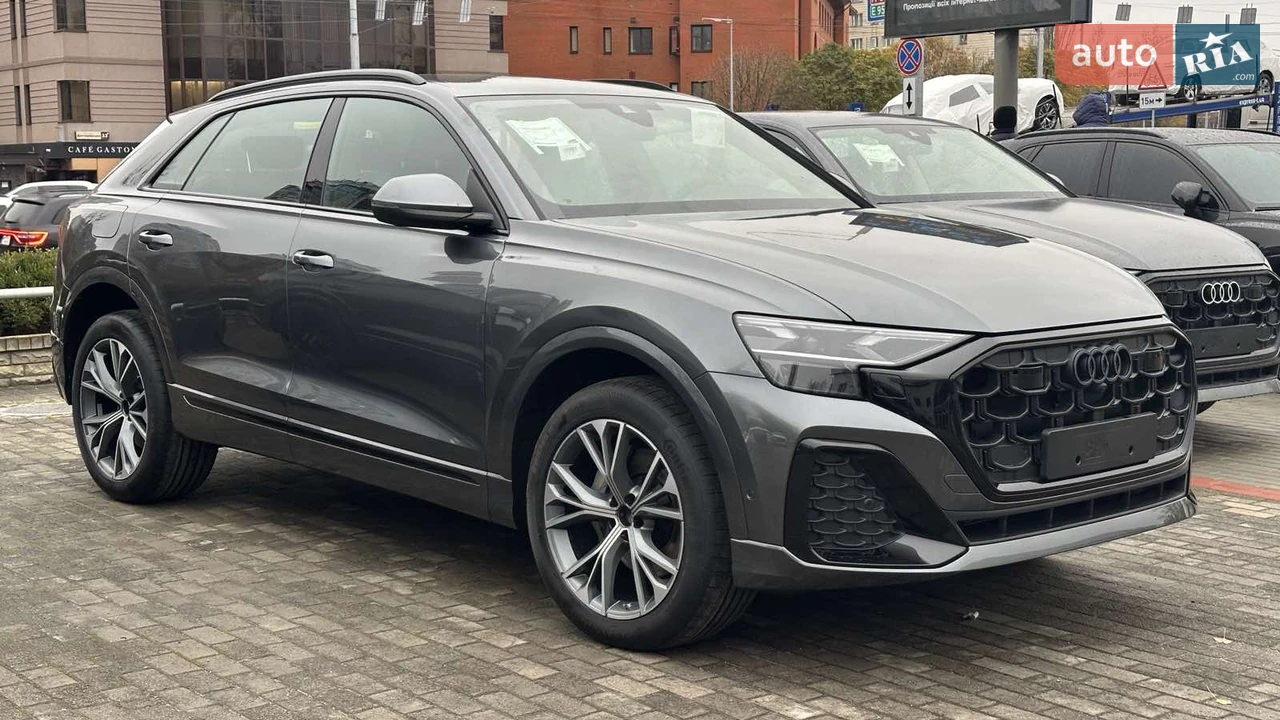 Audi-22