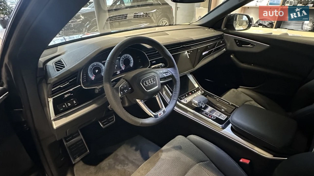 Audi-12