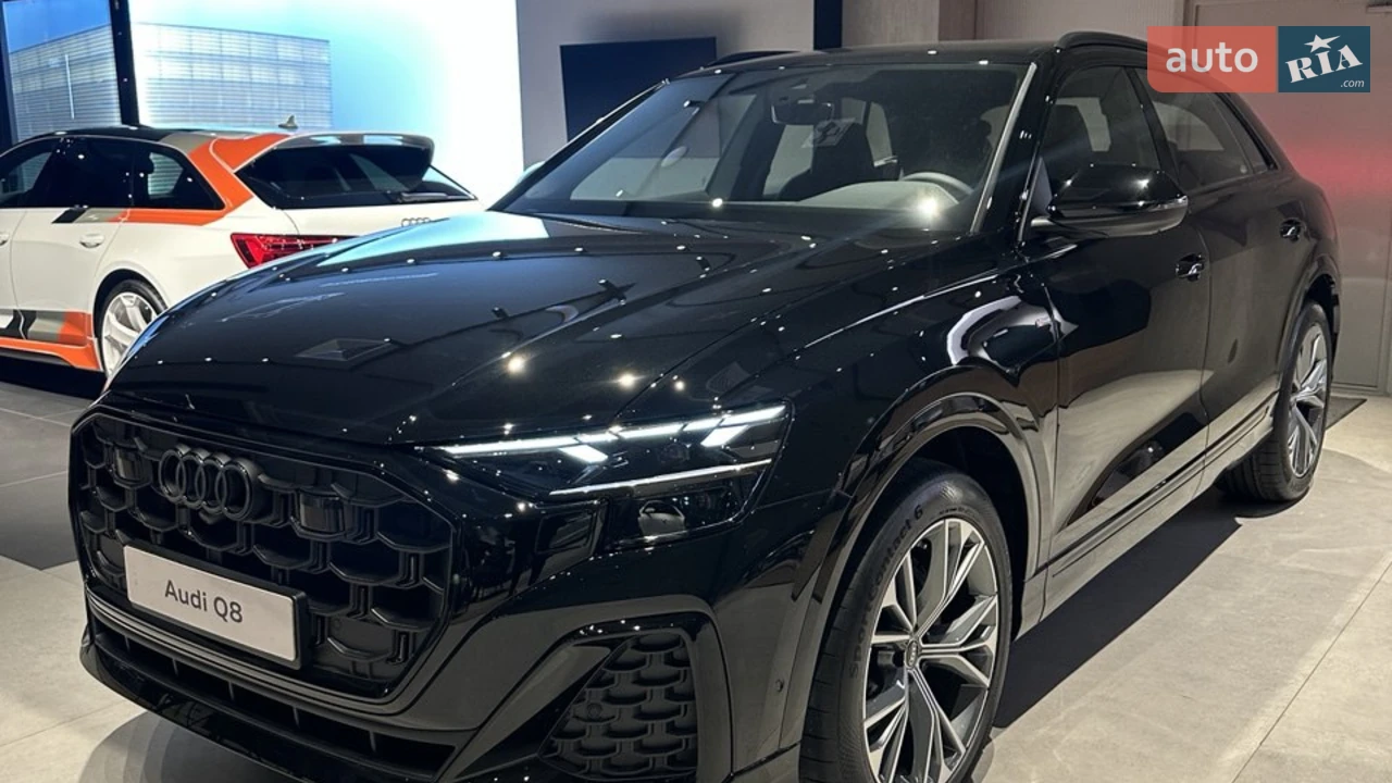 Audi-7