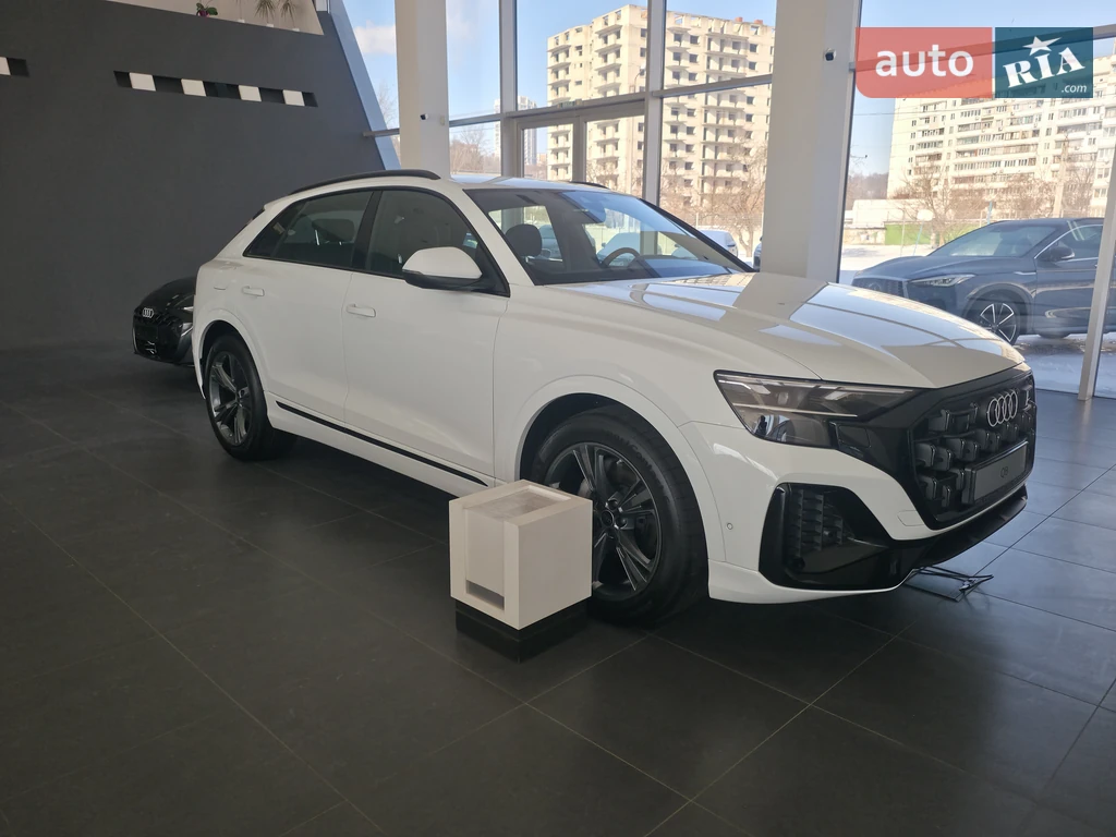 Audi Q8 S-Line
