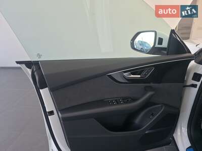 Новий Audi Q8 2025 - фото 4