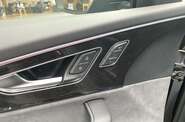 Audi Q8 S-Line