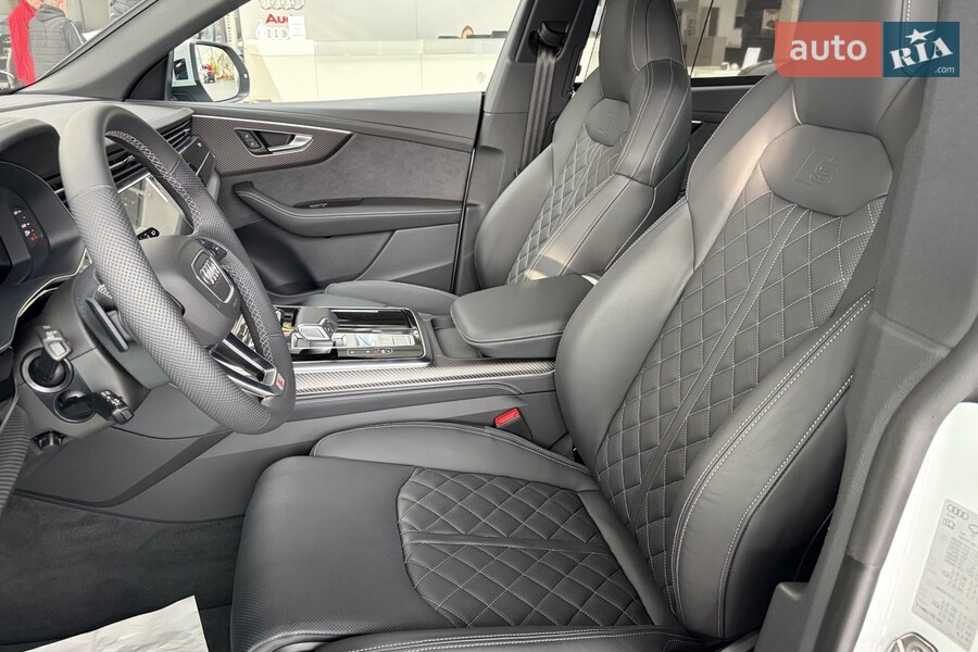 Audi Q8 - фото 5