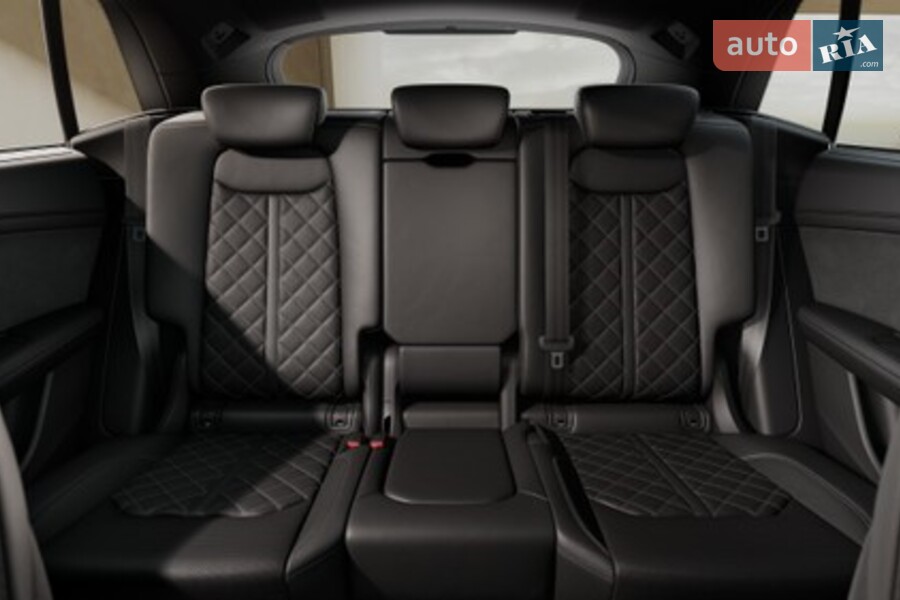 Audi Q8 - фото 8