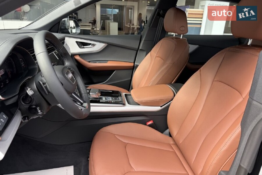 Audi Q8 - фото 7