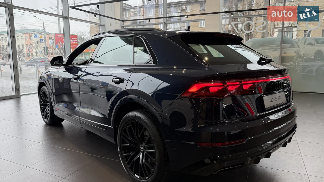 Audi-5
