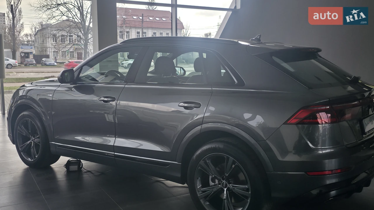Audi-3