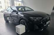Audi Q8 S-Line