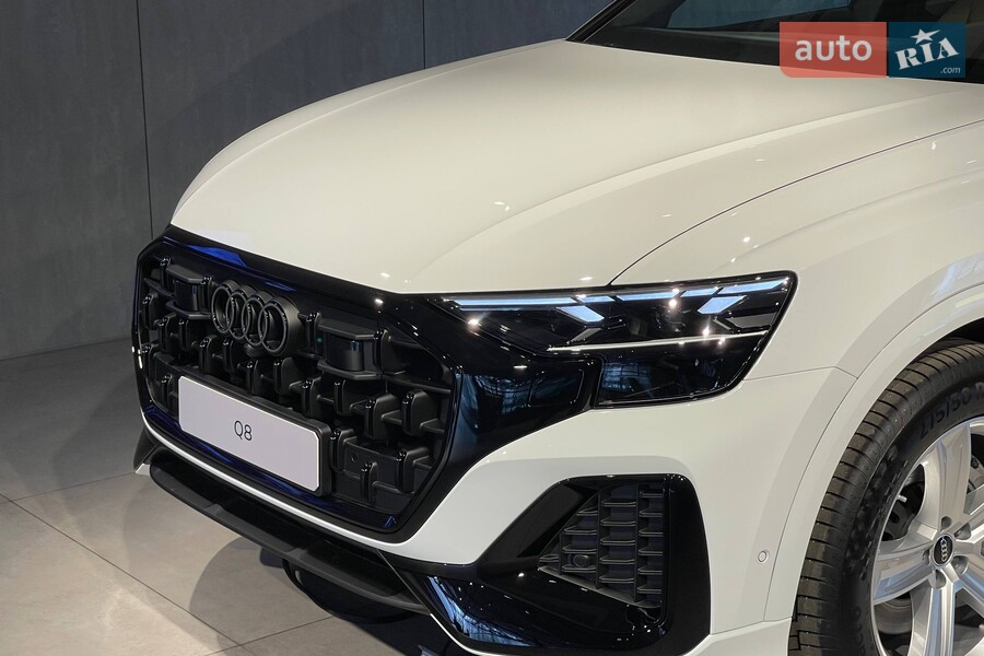Audi Q8 - фото 6