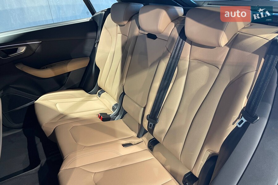 Audi Q8 - фото 25