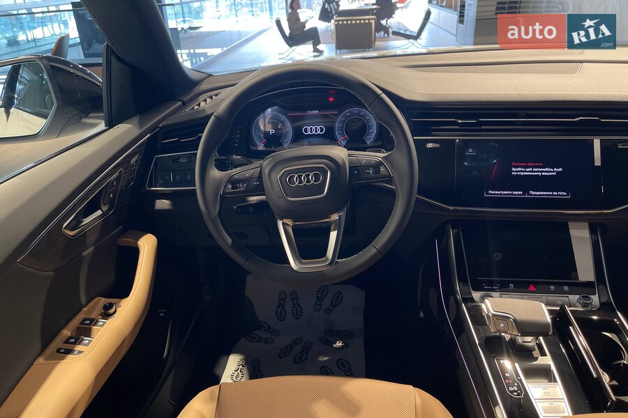 Audi Q8 - фото 19