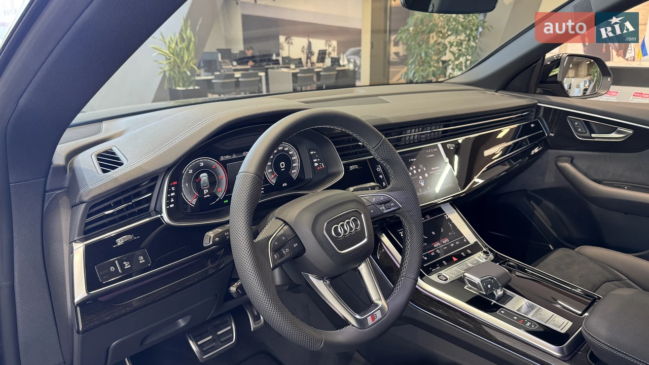 Audi-12