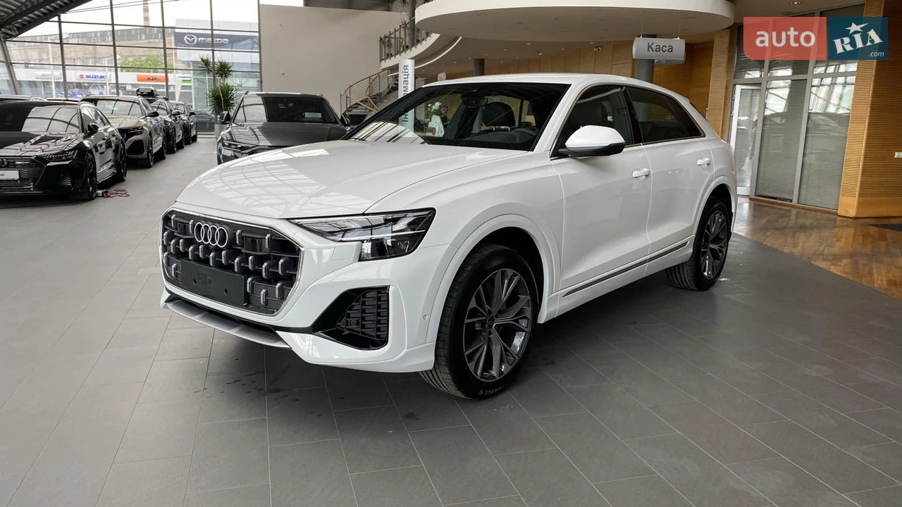 Audi Q8 S-Line