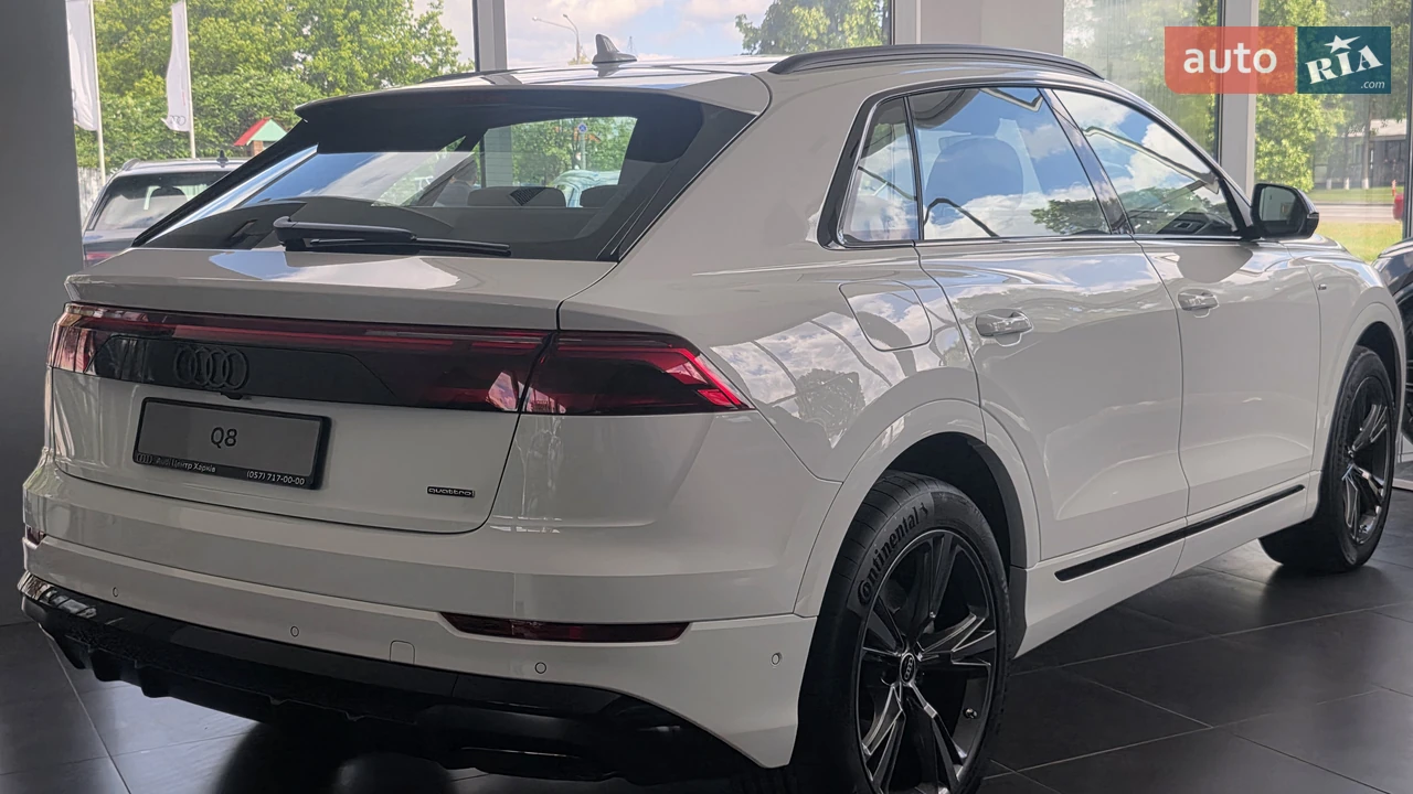 Audi-7