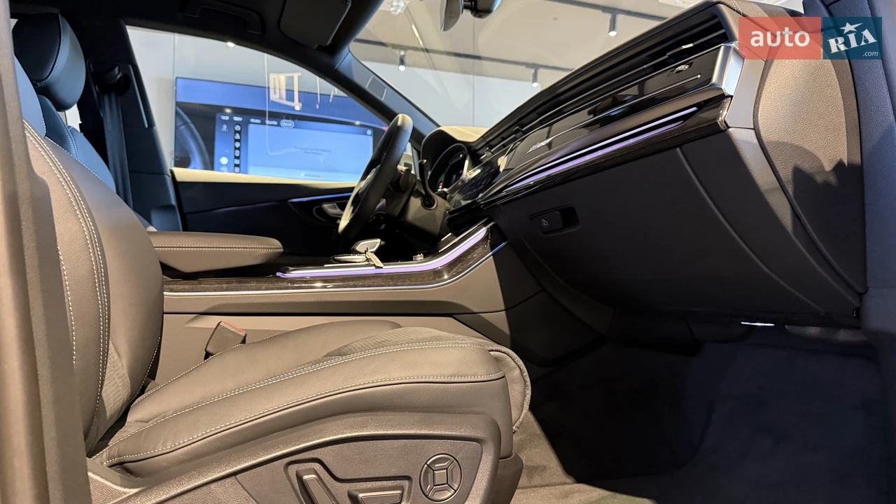 Audi-23