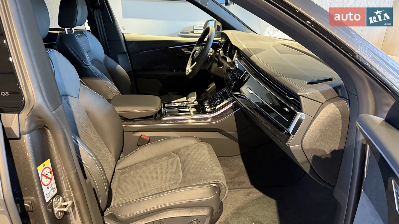 Audi-24