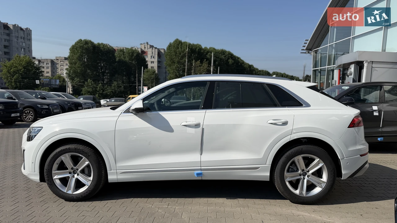 Audi-8