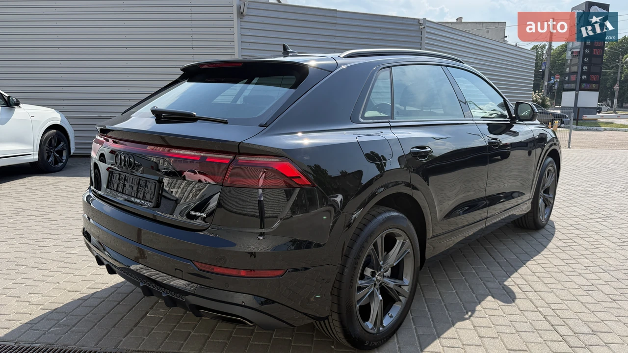 Audi-6
