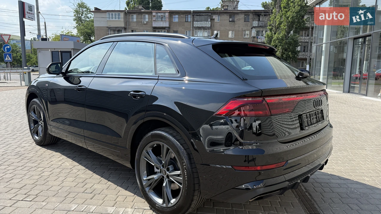 Audi-7