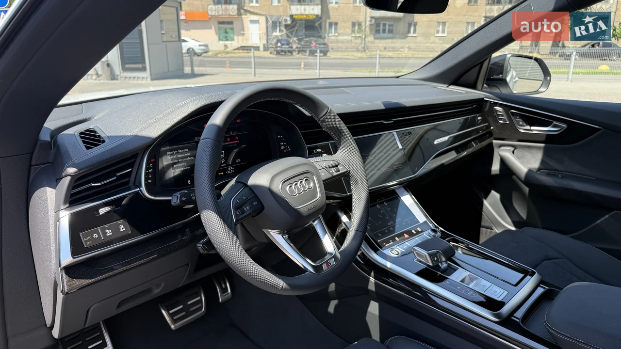 Audi-10