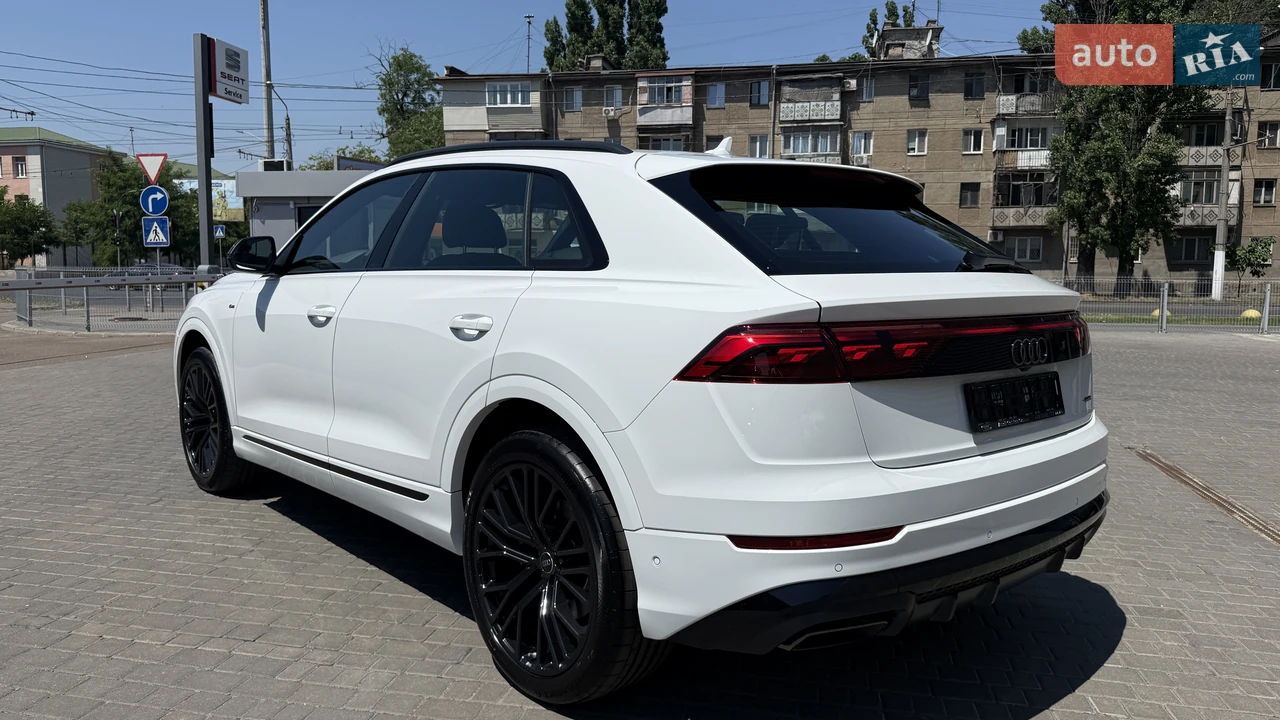 Audi-7