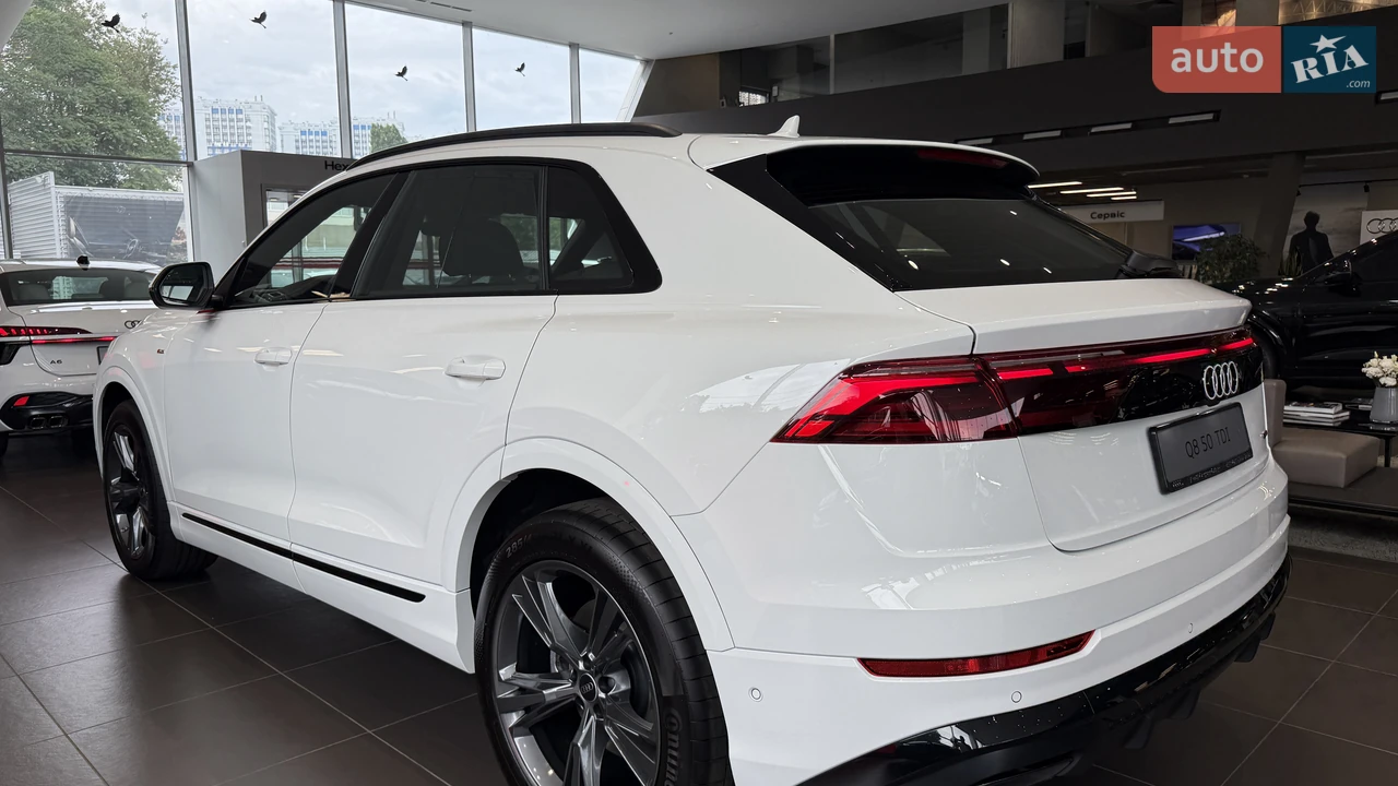 Audi-6