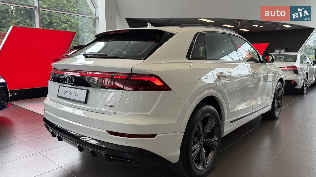 Audi-5