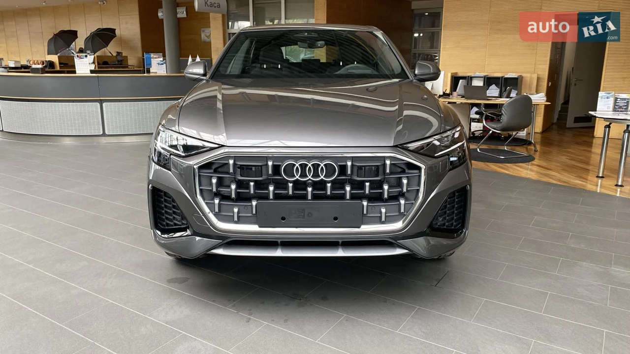 Audi-12
