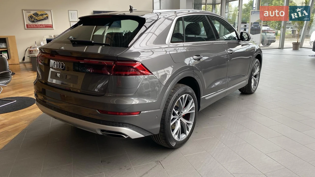 Audi-5