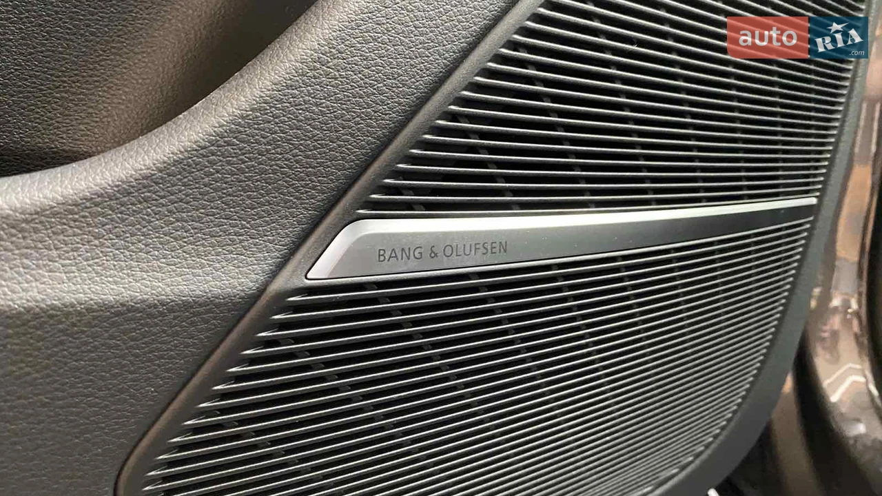 Audi-19