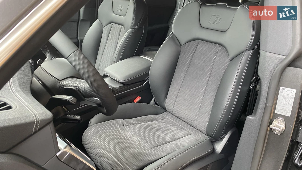 Audi-30